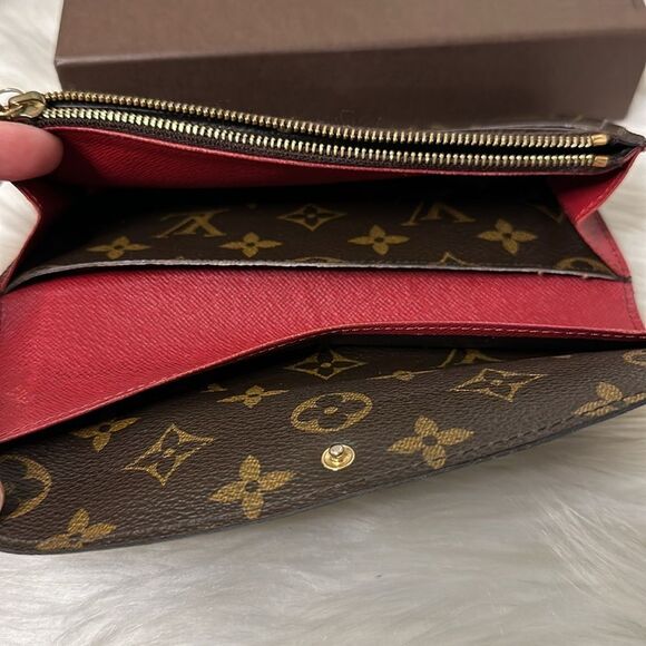 💯Authentic LOUIS VUITTON Monogram Emilie Wallet Red🍀 - Picture 7 of 15